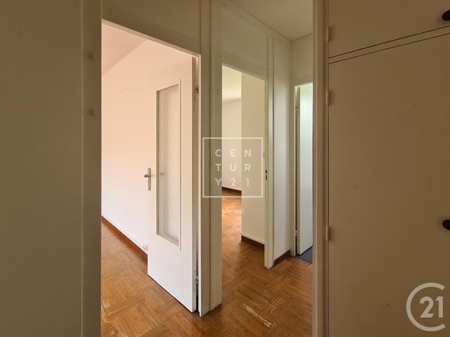 Appartement F5 à vendre - 5 pièces - 77.13 m2 - LE PLESSIS ROBINSON - 92 - ILE-DE-FRANCE - Century 21 Vicael