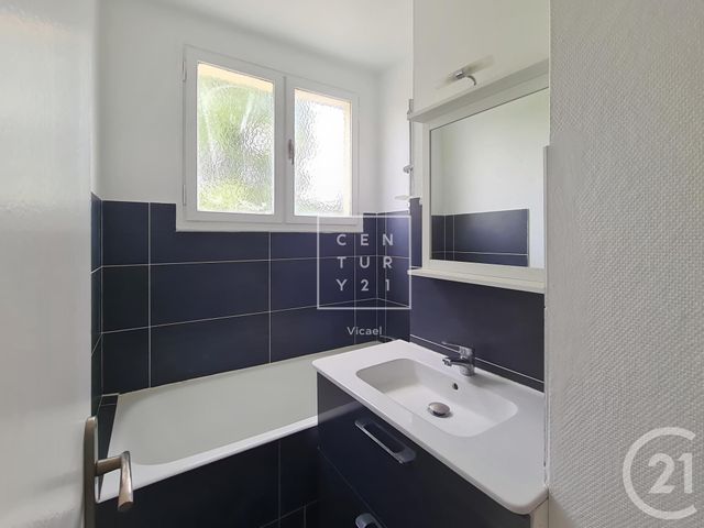 Appartement F5 à vendre - 5 pièces - 77.13 m2 - LE PLESSIS ROBINSON - 92 - ILE-DE-FRANCE - Century 21 Vicael