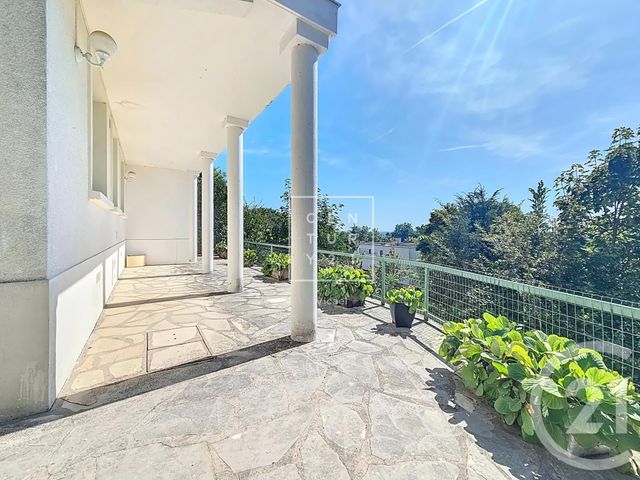 maison à vendre - 5 pièces - 129.8 m2 - LE PLESSIS ROBINSON - 92 - ILE-DE-FRANCE - Century 21 Vicael