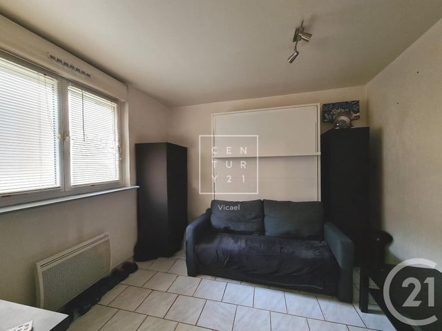 Appartement F2 à vendre - 2 pièces - 26.71 m2 - CHATENAY MALABRY - 92 - ILE-DE-FRANCE - Century 21 Vicael