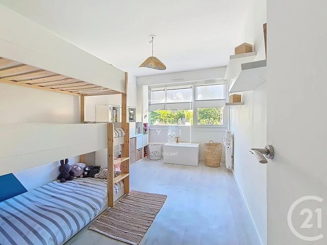 Appartement F4 à vendre - 4 pièces - 84.39 m2 - CHATENAY MALABRY - 92 - ILE-DE-FRANCE - Century 21 Vicael